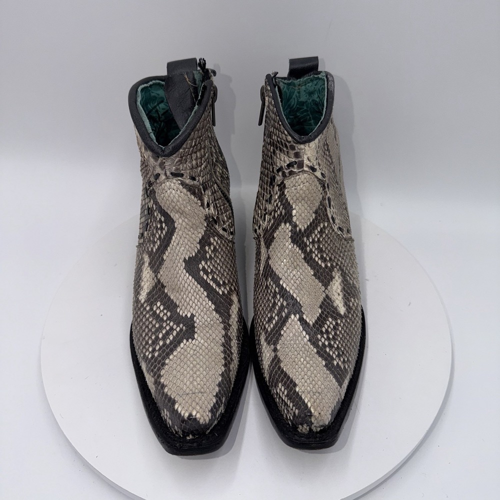 Corral A3655 Genuine Exotic Python Snip Toe Western Ankle Boots Size 7.5 B Taupe - Picture 3 of 7